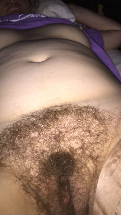 Волосатые вагины тёлок крупным планом 6 фотка